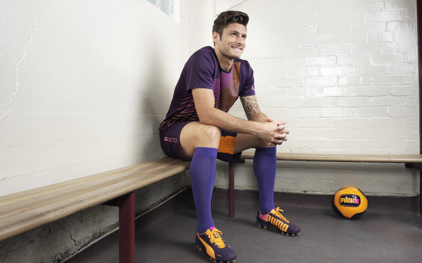 伊朗队教练:我们把沙漠经验带进了雪地,伊朗现任主教练