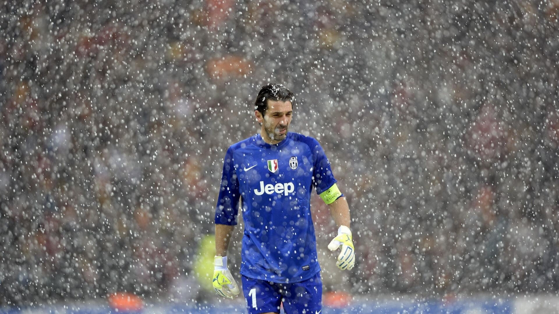 比赛画面：精彩瞬间合集，精彩不容错过！，比赛的精彩瞬间